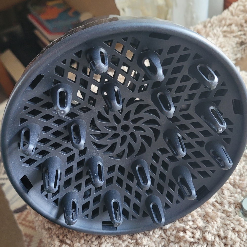 Universal Blow Drier Diffuser - Picture 3 of 3